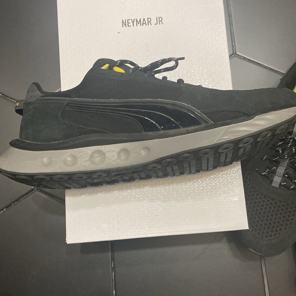 Puma wild rider Neymar Jr edition. Size 13 - Picture 4 of 6